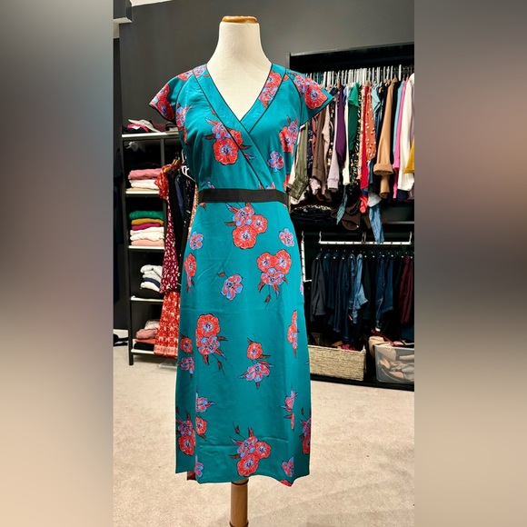 Faux wrap print dress; side zip - Picture 1 of 3